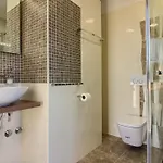 Luxury With Sea View, Pool And Jacuzzi Near The In The Town Of Pula By Wiibuk