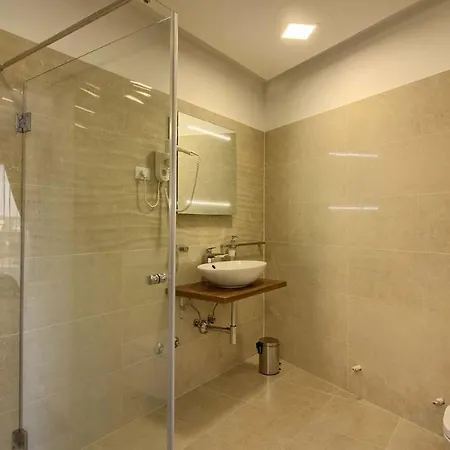 Luxury With Sea View, Pool And Jacuzzi Near The In The Town Of Pula By Wiibuk Villa Pjescana Uvala